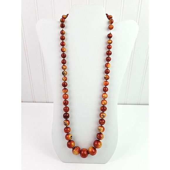 Vintage Graduated Apple Sponge Coral Bead Necklace 29 inch Gold Tone Spacers - Picture 2 of 9